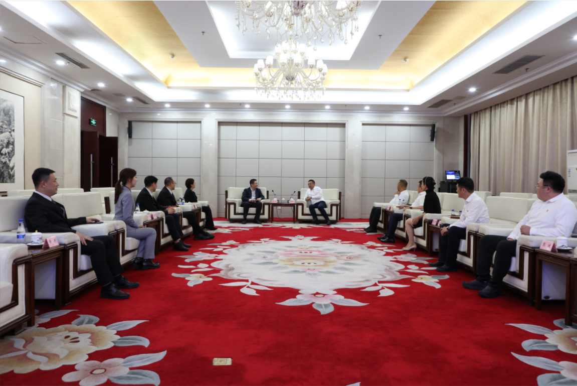 老街腾龙、温泉、公服集团与招商银行签订战略合作协议！银企合作谱新篇